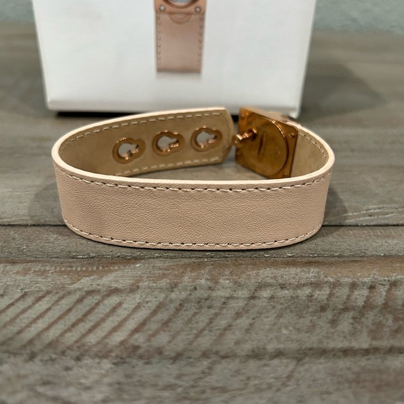 MICHAEL KORS “Rare” and “Limited” Women’s Rosa Gold Watch Hunger Stop - Picture 13 of 16